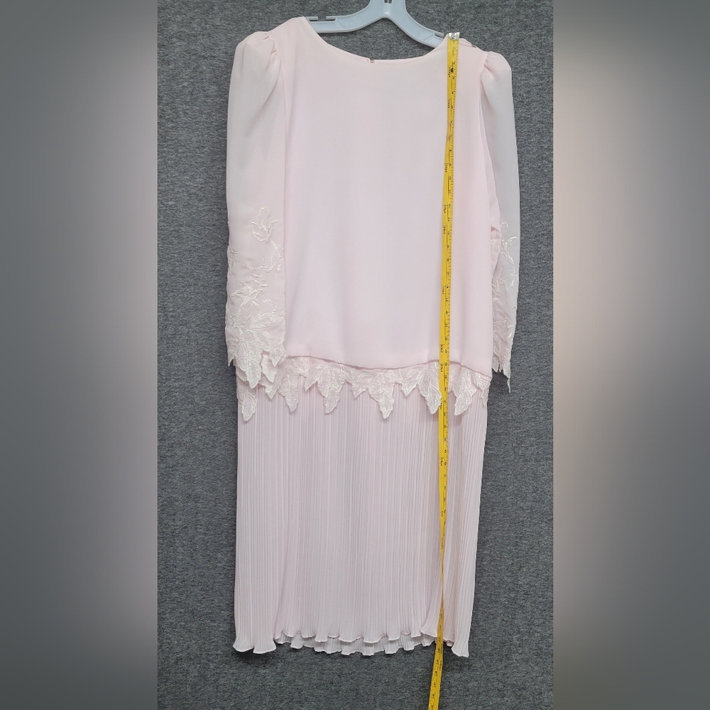 Patra Pink Dress Crinkle Skirt Irridescent Embroidered Leaf Design Womens 13-14 - Picture 5 of 15